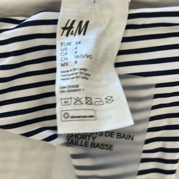 NWT H & M navy and white striped low-cut bikini bottom size 4 - Picture 2 of 3